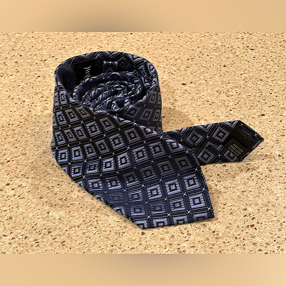 Yves Saint Laurent pour homme YSL Mens Blue Silver 100% Woven Silk Necktie Reg